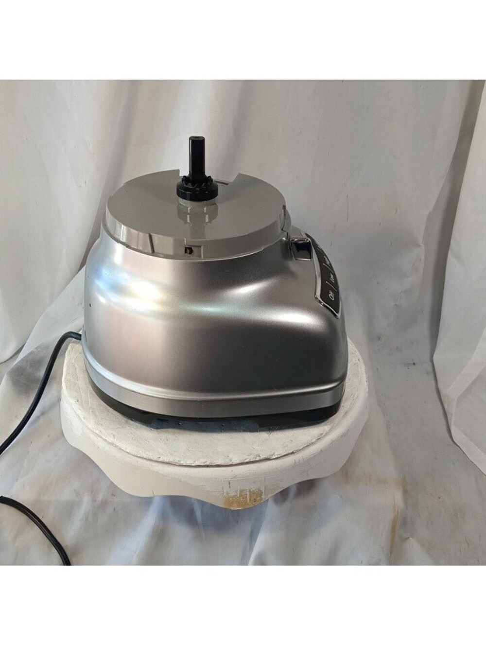 KitchenAid KFP1333CU0 Food Processor Motor Base Only Tested - Picture 6 of 7